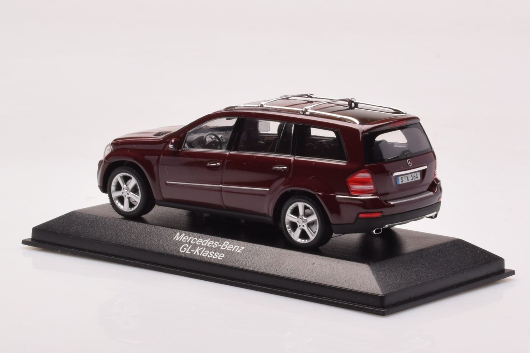 Mercedes GL X164 Karneol Röd Minichamps 1:43 B66962226 Metall — bild 3 av 4