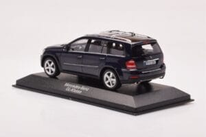 Mercedes GL X164 Tanzanite Blå Minichamps 1:43 B66962228 Metall — bild 3 av 4