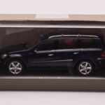 Mercedes GL X164 Tanzanite Blå Minichamps 1:43 - image 4 of 4