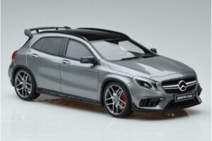 Mercedes AMG GLA 45 X156 Handlarens Edition GT Spirit 1:18 B66960467 Resin — bild 4 av 6