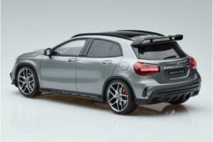 Mercedes AMG GLA 45 X156 Handlarens Edition GT Spirit 1:18 B66960467 Resin — bild 5 av 6
