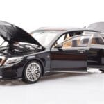 Mercedes Maybach S-Class W222 Brabus 900 Obsidian Svart Almost Real 1:18 - image 2 of 8