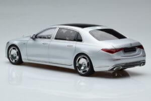 Mercedes Maybach S600 W222 V12 Biturbo Hightech Silver Almost Real 1:18 820118 Metall — bild 7 av 12
