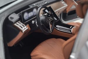 Mercedes Maybach S600 W222 V12 Biturbo Hightech Silver Almost Real 1:18 820118 Metall — bild 10 av 12