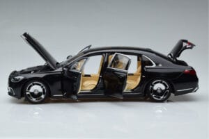 Mercedes Maybach S600 W222 V12 Biturbo Obsidian Svart Almost Real 1:18 820115 Metall — bild 4 av 11