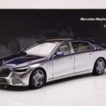 Mercedes Maybach S680 W223 Nautical Blå Cirrus Silver Almost Real 1:18 - image 8 of 8
