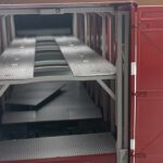 Mercedes O317 Porsche Transporter Röd CMR 1:18 - image 5 of 12