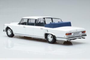 Mercedes 600 Pullman W100 Landaulet Vit KK-Scale 1:18 KKDC181184 Metall — bild 5 av 6