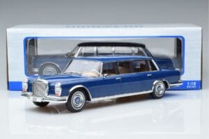 Mercedes S-Class 600 W100 LWB Pullman Mörkblå MCG 1:18 MCG18189 Metall — bild 6 av 6