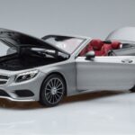 Mercedes S-Class A217 Cabriolet Grå Norev 1:18 B66960355 Metall - image 2 of 8