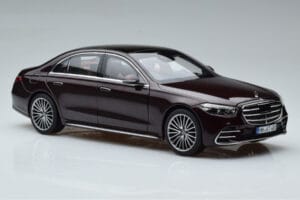 Mercedes S-Class W223 AMG Line Röd Norev 1:18 183804 Metall — bild 6 av 8