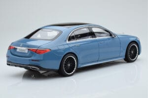 Mercedes S-Class W223 Vintage Blå Norev 1:18 B66960828 Metall — bild 3 av 7