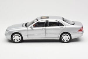 Mercedes S600 W220 Silver Metallic Norev 1:18 183810 Metall — bild 4 av 8
