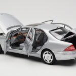 Mercedes S600 W220 Silver Metallic Norev 1:18 - image 5 of 8