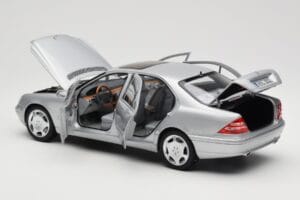 Mercedes S600 W220 Silver Metallic Norev 1:18 183810 Metall — bild 5 av 8