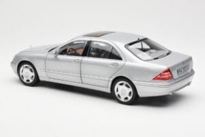Mercedes S600 W220 Silver Metallic Norev 1:18 183810 Metall — bild 7 av 8