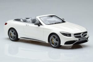 Mercedes AMG S63 A217 Cabriolet Diamond Vit GT Spirit 1:18 B66965712 Resin — bild 4 av 6