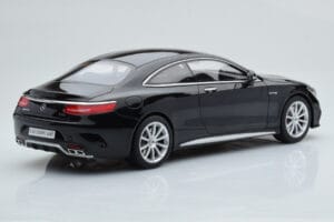 Mercedes AMG S63 C217 Coupe Svart GT Spirit 1:18 ZM041 Resin — bild 2 av 6