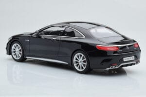 Mercedes AMG S63 C217 Coupe Svart GT Spirit 1:18 ZM041 Resin — bild 5 av 6
