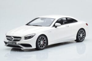 Mercedes AMG S63 C217 Coupe Vit GT Spirit 1:18 B66960372