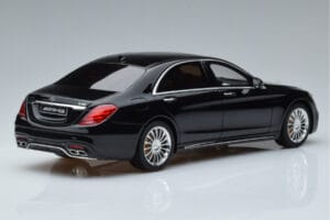 Mercedes AMG S65 W222 Svart GT Spirit 1:18 GT228 Resin — bild 2 av 6