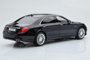 Mercedes AMG S65 W222 Svart GT Spirit 1:18 ZM043 Resin — bild 2 av 6