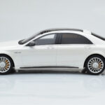 Mercedes AMG S65 W222 Vit GT Spirit 1:18 - image 3 of 8