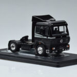 Mercedes SK2 1850 Svart IXO 1:43 - image 4 of 6