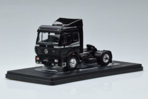 Mercedes SK2 1850 Svart IXO 1:43