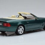 Mercedes SL500 R129 Grön Metallic Norev 1:18 183753 Metall - image 4 of 8