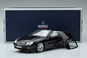 Mercedes SL500 R230 Svart Norev 1:18 183840 Metall — bild 8 av 8