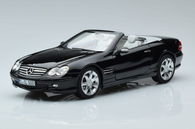 Mercedes SL500 R230 Svart Norev 1:18 183840 Metall