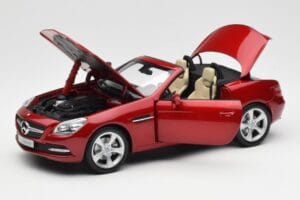 Mercedes SLK R172 Designo Zircon Röd Minichamps 1:18 B66960513 Metall — bild 2 av 8
