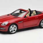 Mercedes SLK R172 Designo Zircon Röd Minichamps 1:18 B66960513