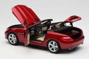 Mercedes SLK R172 Designo Zircon Röd Minichamps 1:18 B66960513 Metall — bild 5 av 8