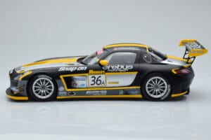 Mercedes SLS AMG GT3 Team Erebus Motorsport #36 B. Schneider / A. Jager / C. Roloff Winners Bathurst 12 Hours 2013 Minichamps — bild 3 av 6