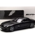 Mercedes SLS AMG Obsidian Svart Metallic Minichamps 1:18 B66960042 - image 7 of 7