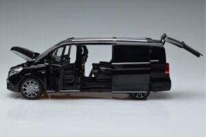 Mercedes V-Class W447 V260L Svart OEM 1:18 QALCN89911150 Metall — bild 5 av 8