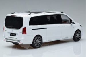 Mercedes V-Class W447 V260L Vit OEM 1:18 QALCN89911149 Metall — bild 3 av 8