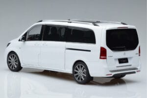 Mercedes V-Class W447 V260L Vit OEM 1:18 QALCN89911149 Metall — bild 7 av 8