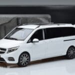 Mercedes V-Class W447 V260L Vit Mercedes 1:18 QALCN89911149 Metall - image 8 of 8