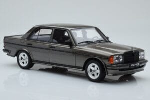 Mercedes W123 AMG 280 Grå Otto 1:18 OT750 Resin — bild 4 av 6