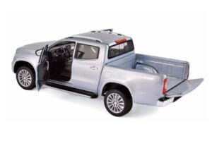 Mercedes X-Class Silver Norev 1:18 183420 Metall — bild 2 av 2