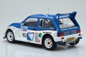 MG Metro 6R4 #10 M. Wilson / N. Harris RAC Rally 1986 IXO 1:18 18RMC068A Metall — bild 5 av 6