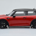 Mini Cooper S JCW F56 Röd Otto 1:18 - image 3 of 6