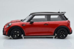 Mini Cooper S JCW F56 Röd Otto 1:18 OT984 Resin — bild 3 av 6
