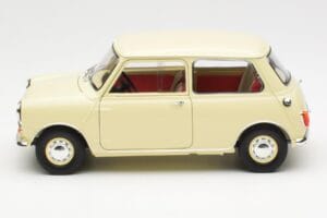 Morris Mini Minor Vit Kyosho 1:18 08964W Metall — bild 4 av 8