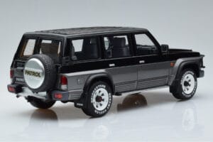 Nissan Patrol GR Y60 Grå Otto 1:18 OT993 Resin — bild 2 av 6