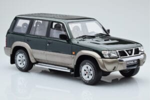 Nissan Patrol GR Y61 Grön Otto 1:18 OT433 Resin — bild 3 av 5
