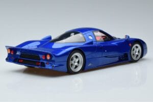 Nissan R390 GT1 Road Car GT Spirit 1:18 GT403 Resin — bild 2 av 6